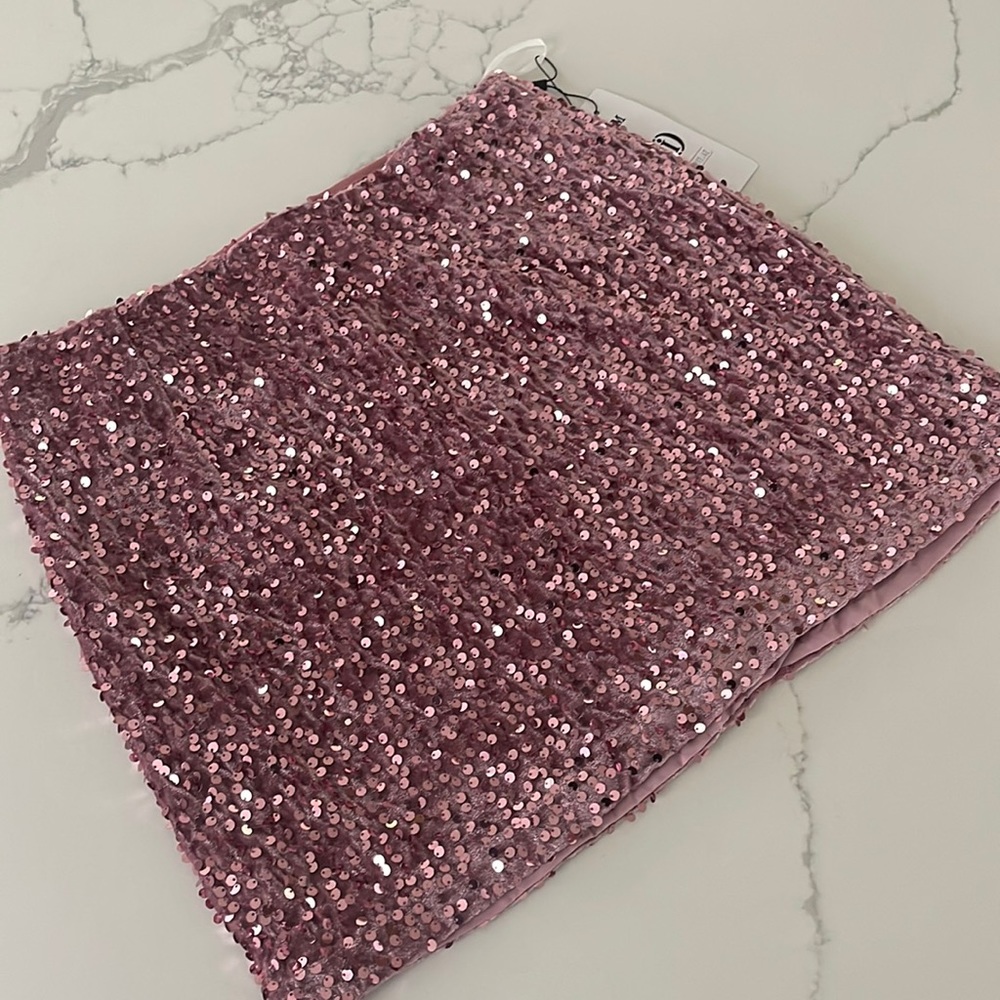 Sequined and velvet skirt